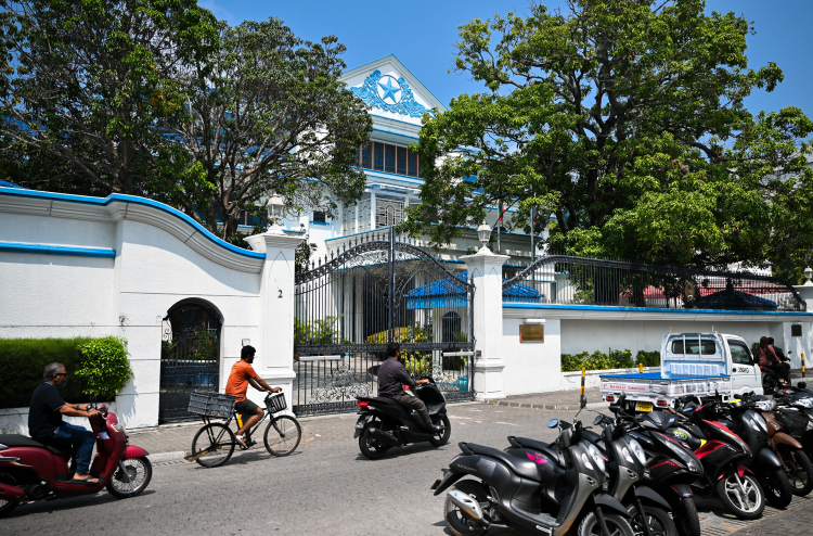 Fenna nufenna vote aa gulhey massalaige hukum maadhamaa ivvanee