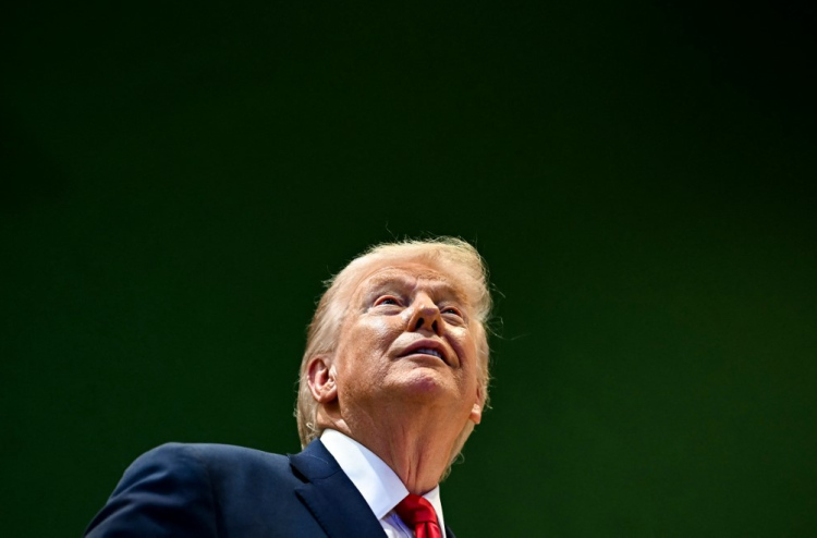 Trump ge raagu badhalu vejje: Mauritius ah Chagos dhinumakee enme rangalhu deal