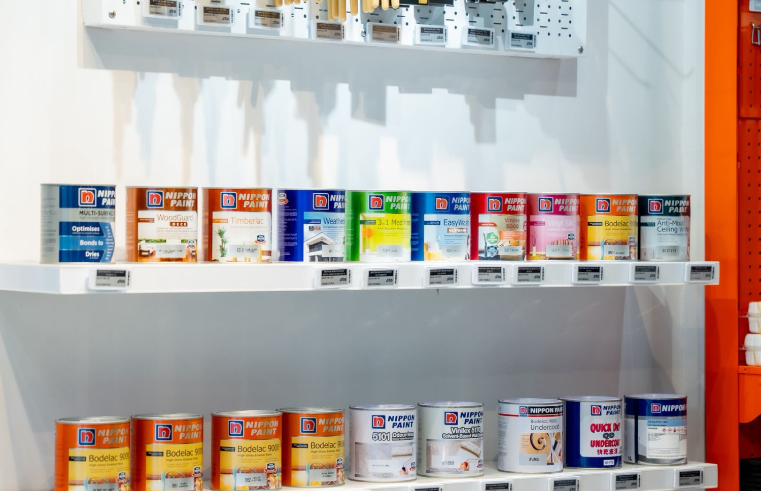 އެސްޓީއޯ ކޮންސްޓްރަކްޝަންސްގައި ވިއްކާ ނިޕޯން ޕެއިންޓު. -- ފޮޓޯ: އެސްޓީއޯ