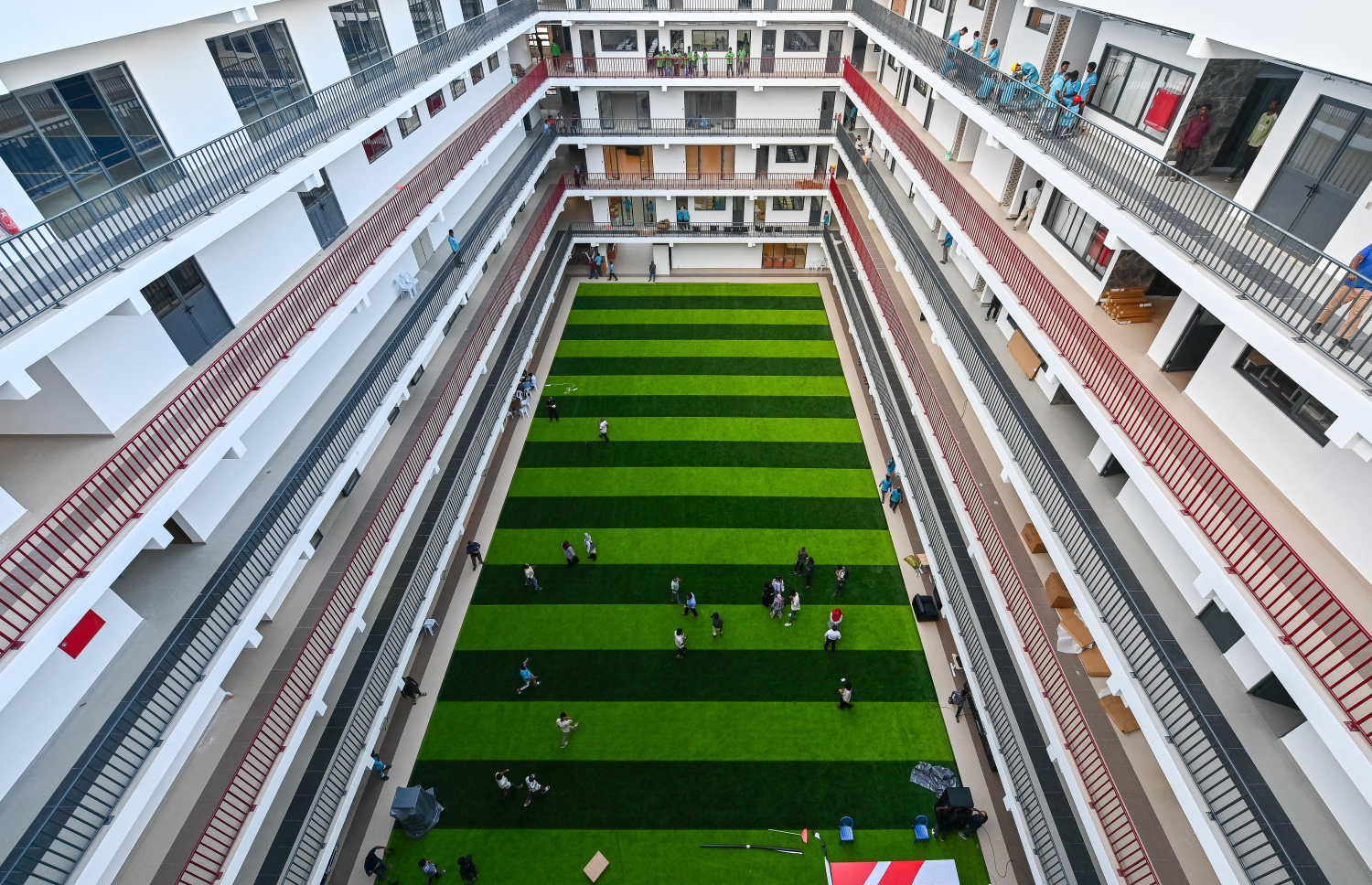 ހުޅުމާލެ 2 ގައި އަލަށް ހުޅުވާ ޝަހީދު އަލީ ސްކޫލް: މި ސްކޫލުގައި 54 ކްލާސްރޫމާއި ތިން ކެމިސްޓްރީ ލެބް ހުންނާނެ.--- ފޮޓޯ: ފަޔާޒު މޫސާ | މިހާރު