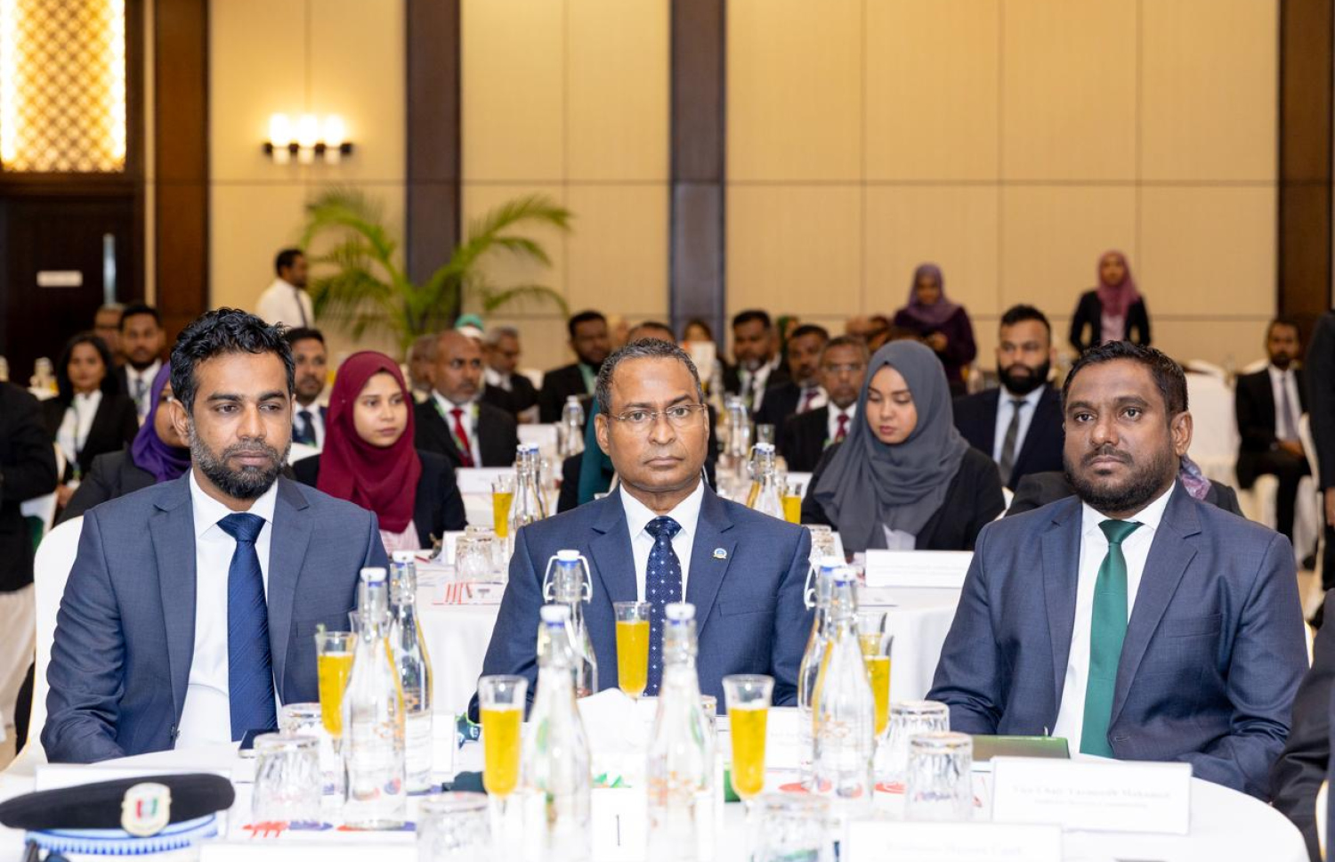 މި އަހަރުގެ ޖުޑީޝަލް ކޮންފަރެންސް ފެށުމުގެ ގޮތުން ޕެރެޑައިޒް އައިލެންޑް ރިސޯޓުގައި ބޭއްވި ރަސްމިއްޔާތު.-- ފޮޓޯ: ޑީޖޭއޭ