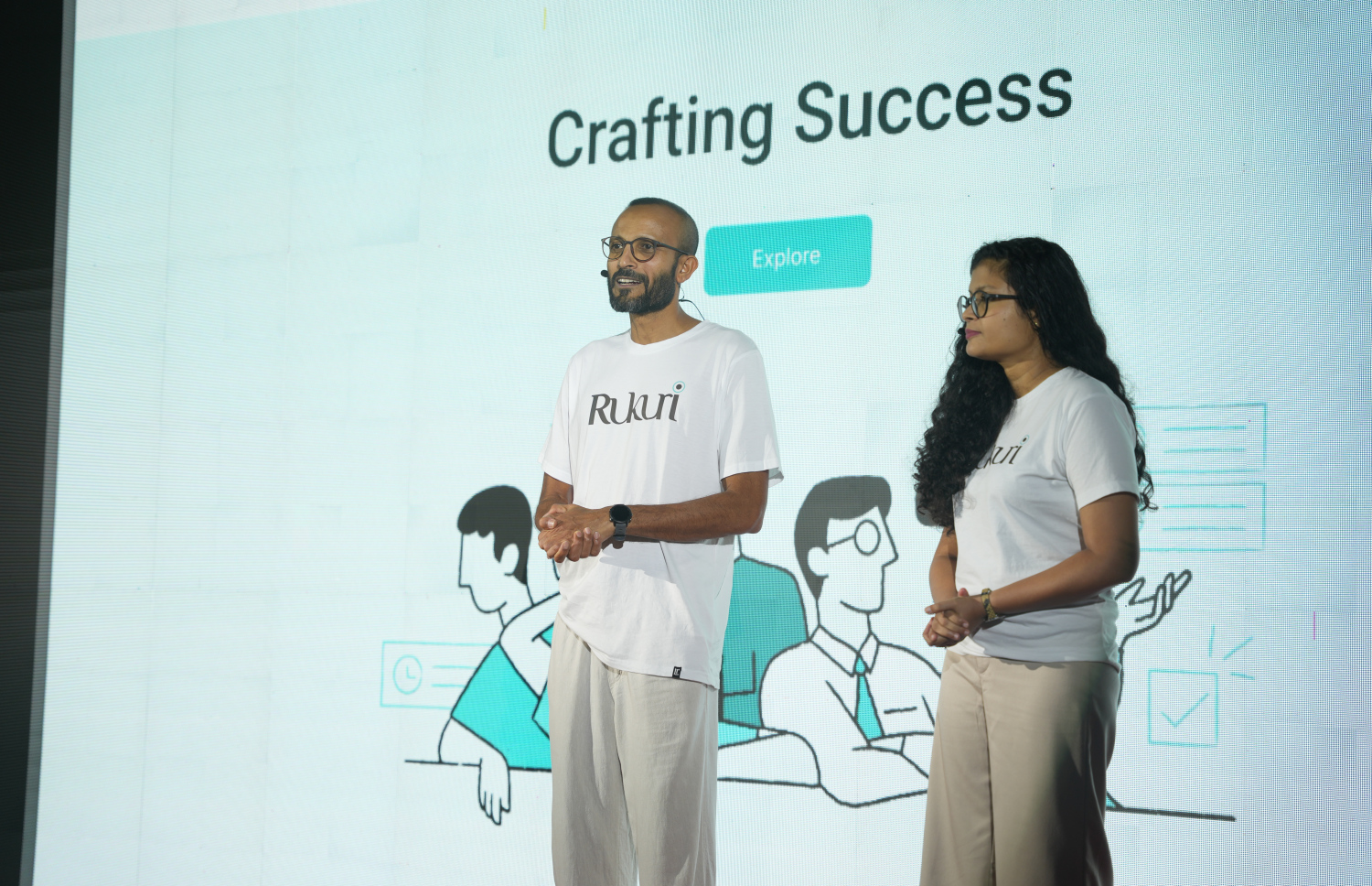 ރުކުރި ތައާރަފުކުރުމުގެ އިވެންޓުގެ ތެރެއިން. ފޮޓޯ: އައިލެންޑް ރެކްރޫޓްސް