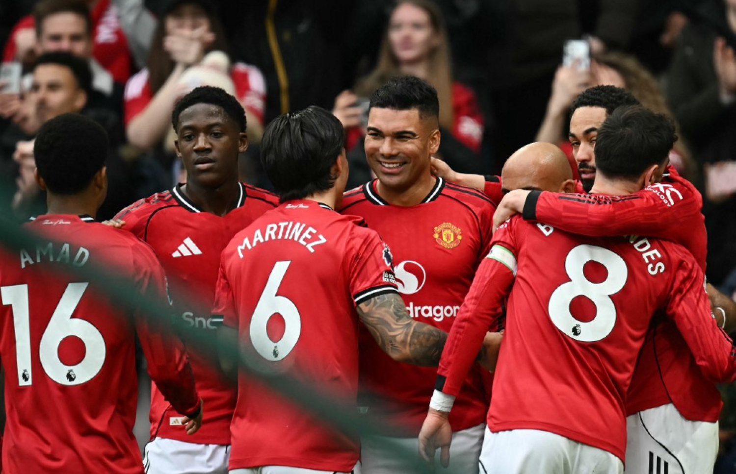 ކަސެމީރޯގެ ގޯލުން ޔުނައިޓެޑް ލީޑު ނެގުމަށް ފަހު.-- ފޮޓޯ: އޭއެފްޕީ