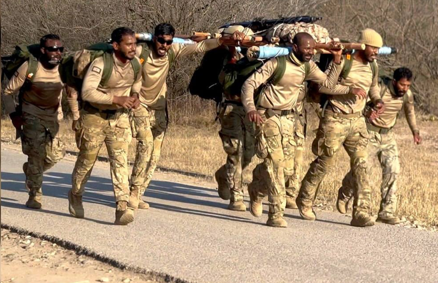 16 ގައުމެއްގެ އަސްކަރިއްޔާއިން ވާދަކުރި ޕެޓްސް މުބާރާތުގައި އެމްއެންޑީއެފުން ބައިވެރިވަނީ.-- ފޮޓޯ: އެމްއެންޑީއެފް