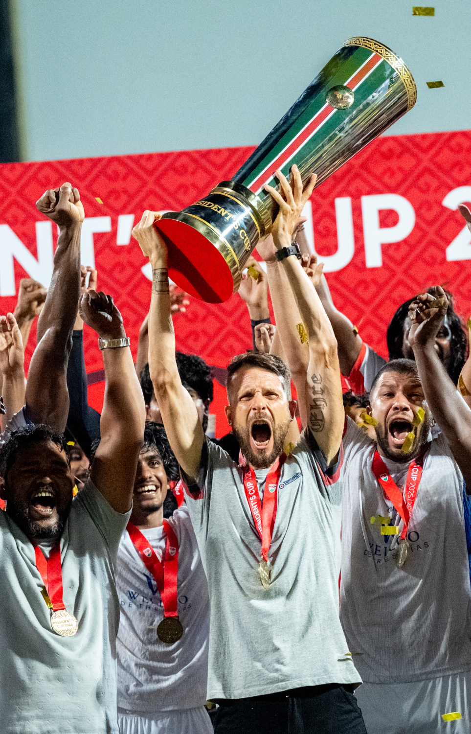 އޮޑި ސްޕޯޓްސްގެ ކޯޗު ގާސިއާ، ތައްޓާ އެކު އުފާފާޅު ކުރަނީ: އޭނާ ބުނީ ޕްރެޒިޑެންޓްސް ކަޕްގެ ކާމިޔާބަކީ ވަރަށް ބޮޑު ހުވަފެނެއް ކަމަށް --- ފޮޓޯ: ނިޝާން އަލީ | މިހާރު