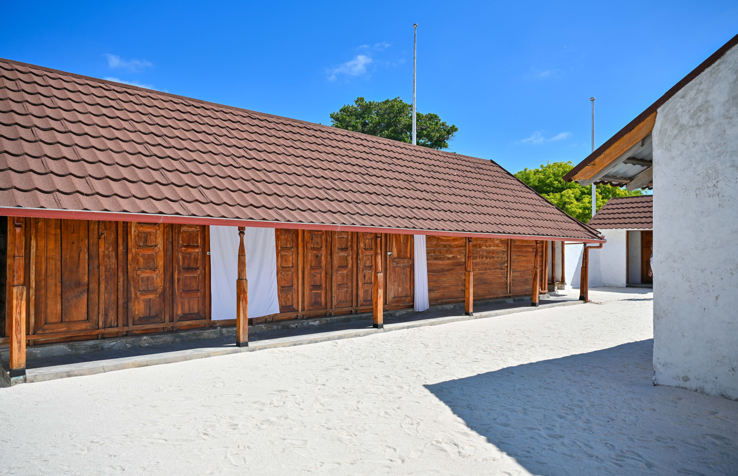 އުތީމު ގަނޑުވަރު ގޯތިތެރެ: އެ ގަނޑުވަރަކީ މިއަދާ ހަމައަށް ފެންނަން ހުރި އެންމެ ތާރީހީ ތަރިކަ --- މިހާރު ފޮޓޯ/ފަޔާޒު މޫސާ