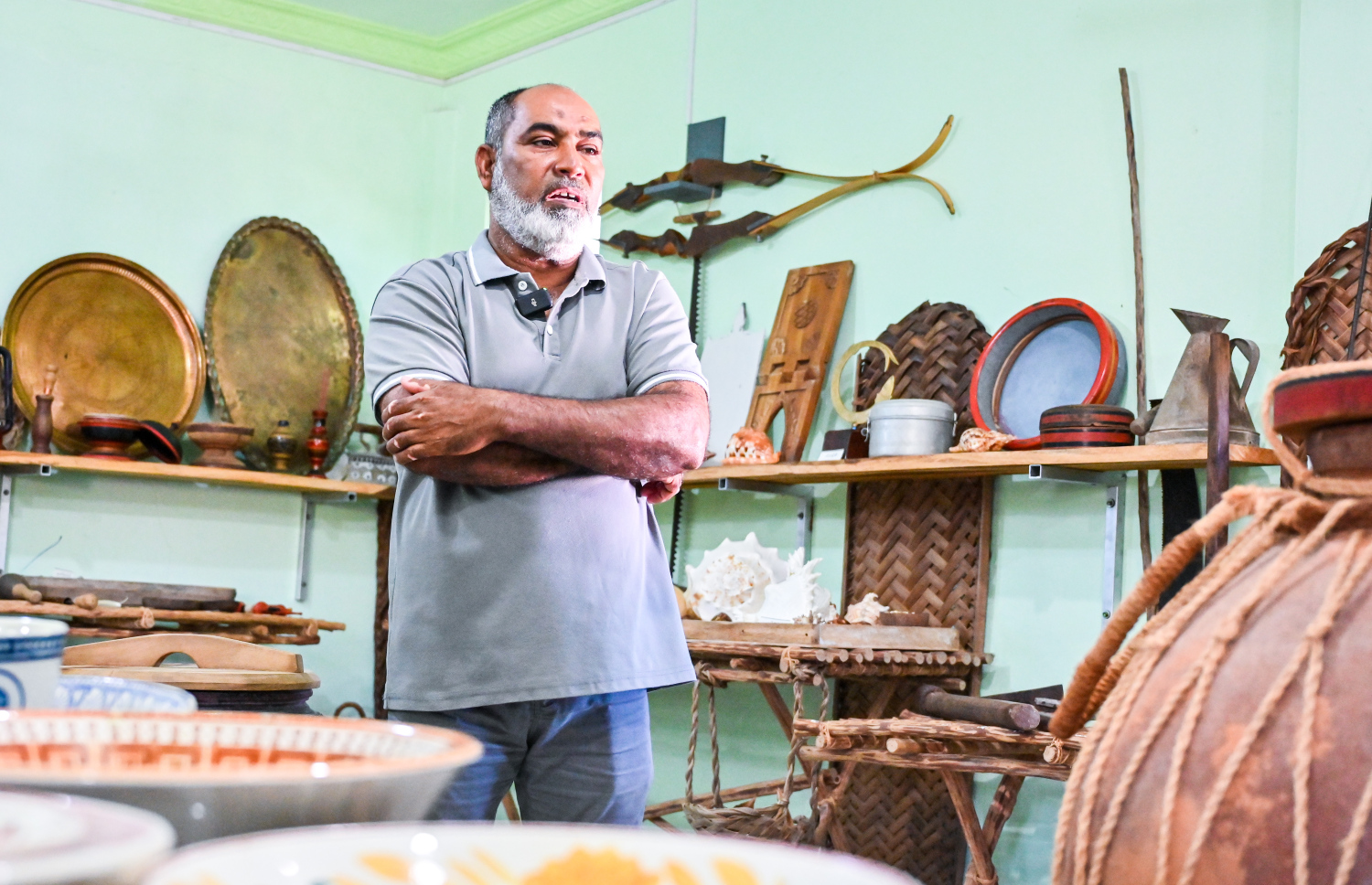 އާރިފް "މިހާރު" އަށް އިންޓަވިއު ދެނީ-- ފޮޓޯ: ފަޔާޒު މޫސާ | މިހާރު