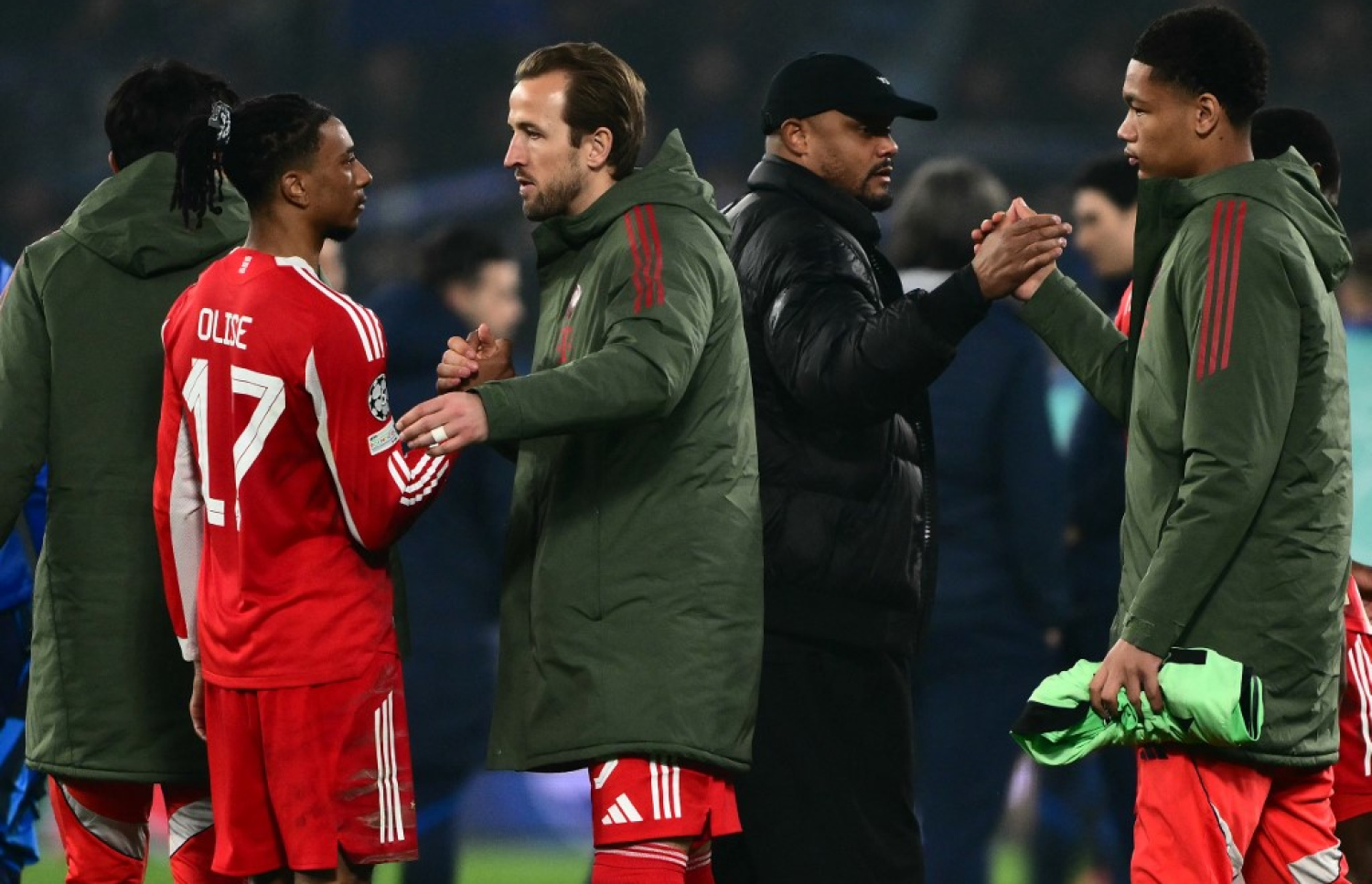 ބެޔާންގެ ހެރީ ކޭން އާއި އޮލީސޭ މެޗަށް ފަހު.-- ފޮޓޯ: އޭއެފްޕީ