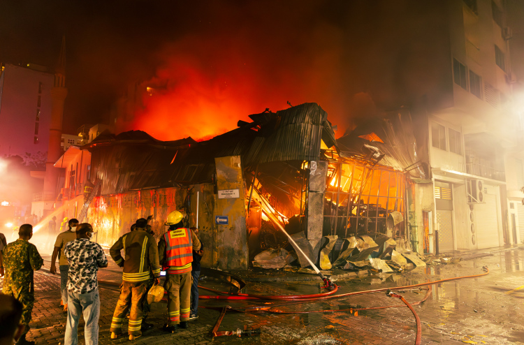 Alifaanuge sababun 10 geyakun 77 meehakah vaguthee bohiyavahikan