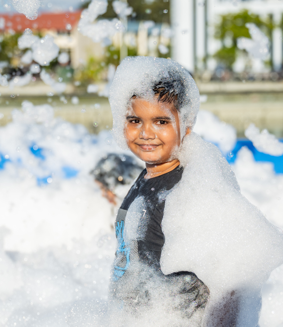 ބަރަކާތްތެރި ފިތުރު އީދު ދުވަހުގެ މުނާސަބަތުގައި ހުޅުމާލޭ ސެންޓްރަލް ޕާކްގައި ކުރިޔަށްގެންދިޔަ "އީދު ހަވީރު" .-- ފޮޓޯ: ނިޝާން އަލީ | މިހާރު