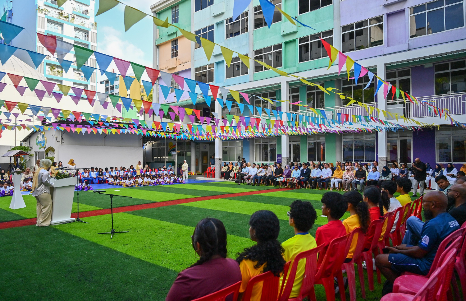 ކެންގަރޫ ކިޑްސްގެ ޕްލޭގްރައުންޑް --- މިހާރު ފޮޓޯ/ފަޔާޒް މޫސާ