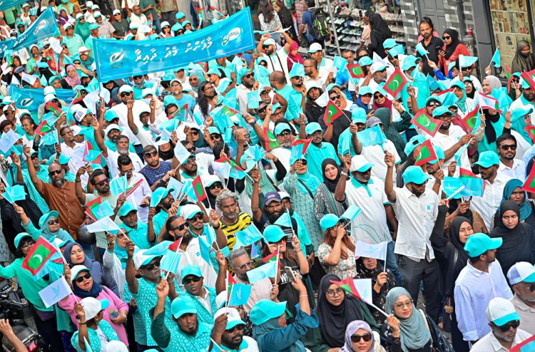 Mi natheeja in dhahkaidhenee koacheh?