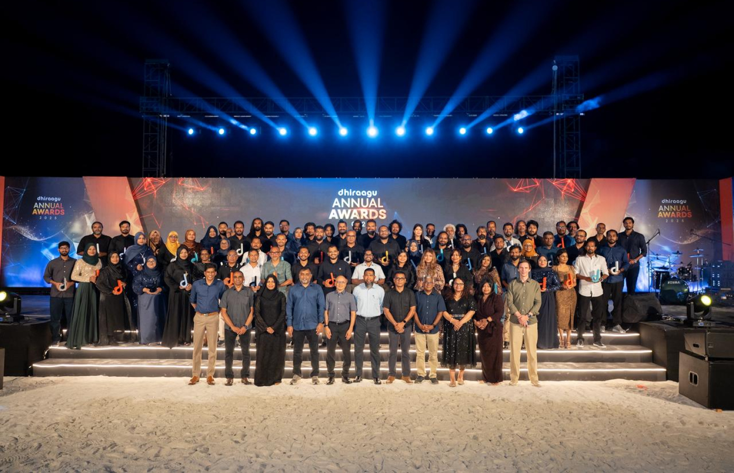 ދިރާގުގެ މުވައްޒަފުންގެ އަގު ވަޒަންކުރުމުގެ ހަފުލާ.