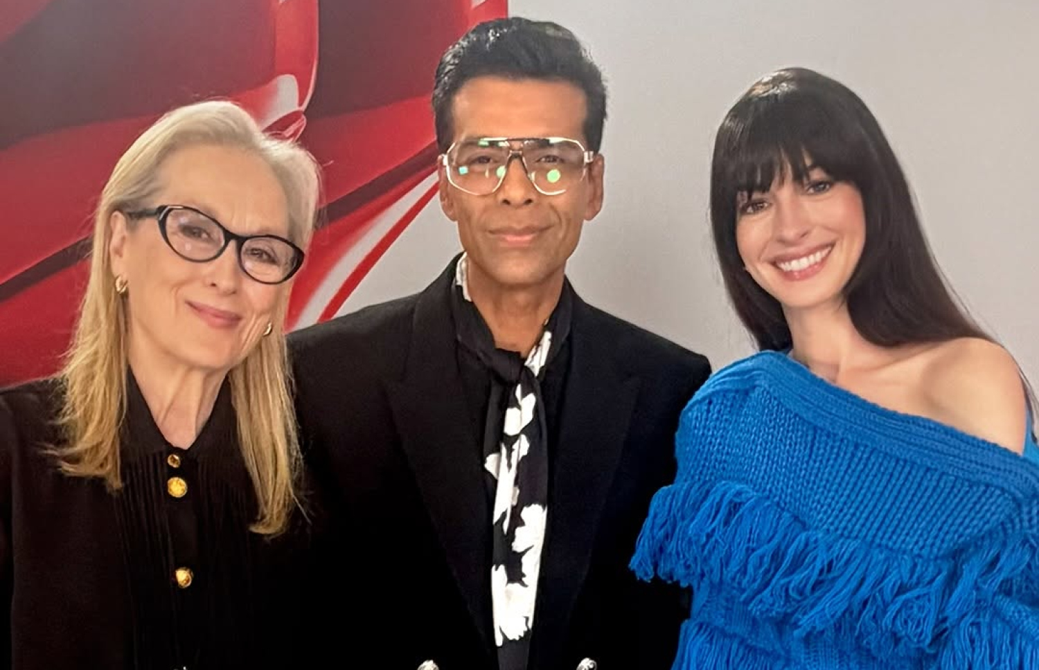 މެރިލް ސްޓްރީޕް އާއި އޭން ހެތަވޭއާ އެކު ކަރަން