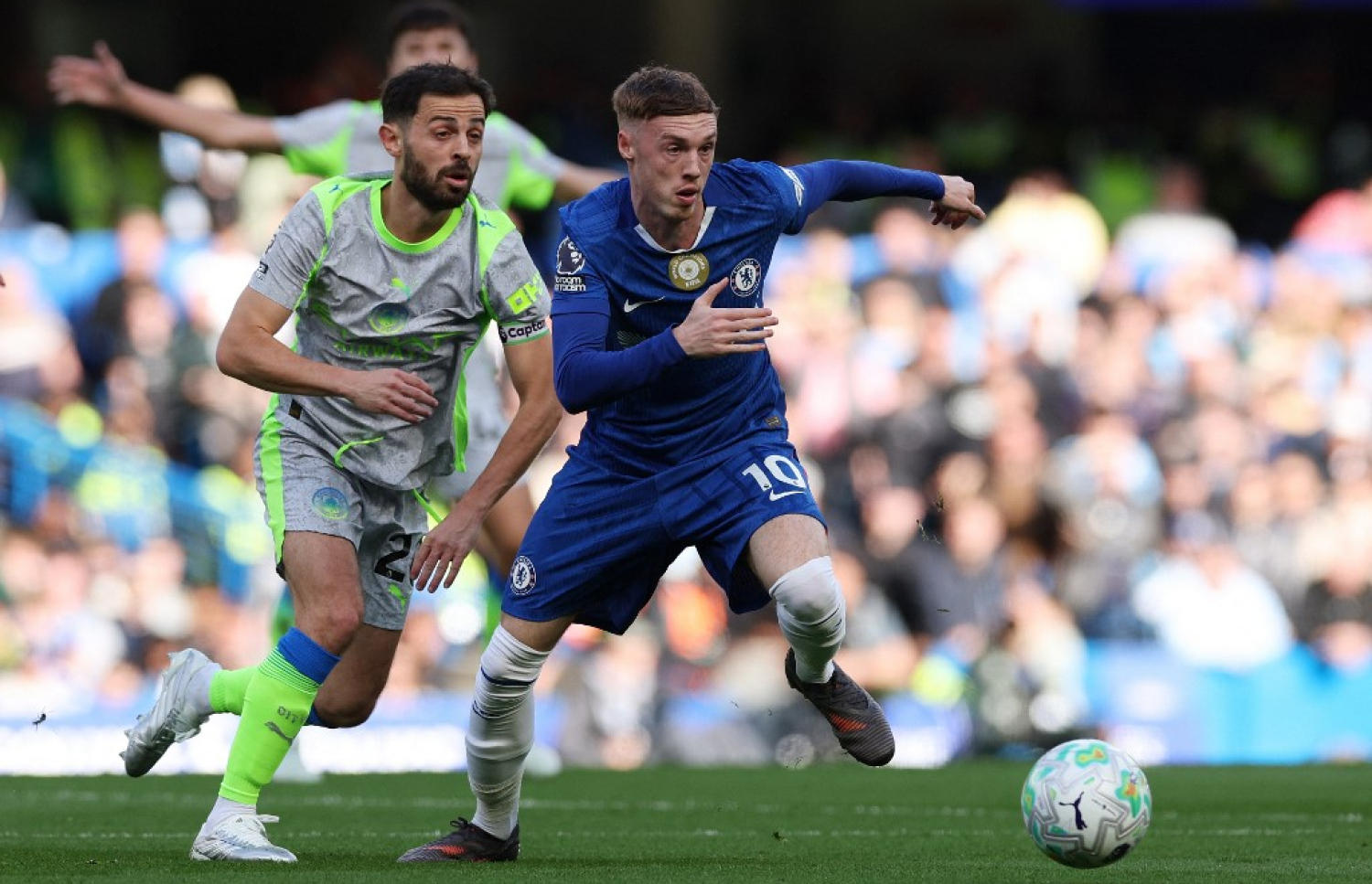 ޗެލްސީ އާއި ސިޓީ ބައްދަލުކުރި މެޗުގެ ތެރެއިން.-- ފޮޓޯ: އޭއެފްޕީ