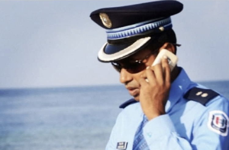 Shiyam ah police ge vazeefaa anburaa dheyn hukum koffi