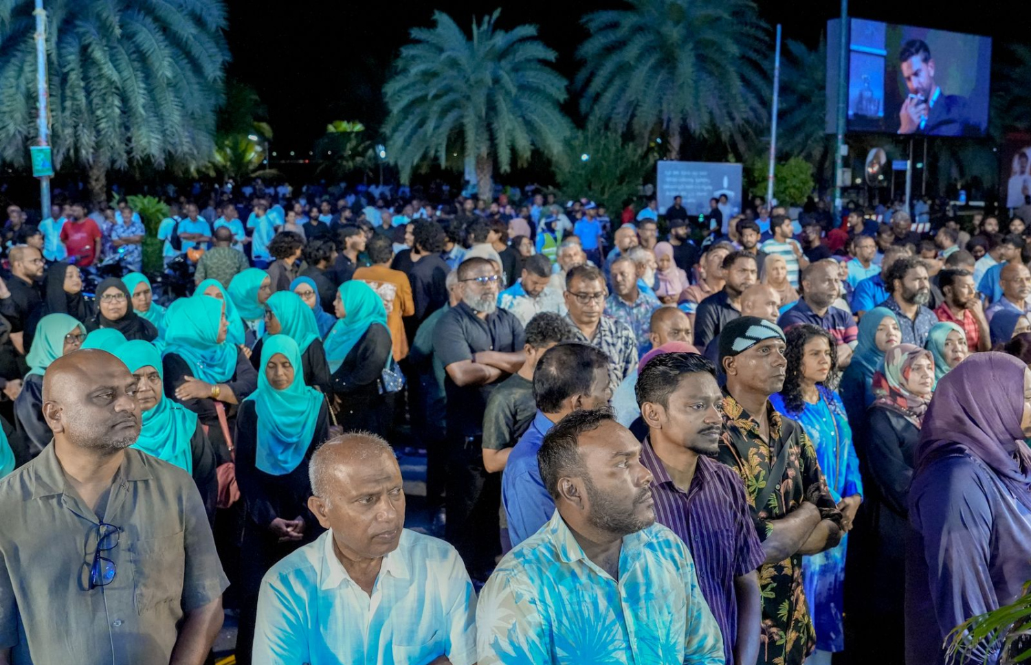 ޕީއެންސީން މިރޭ ބޭއްވި ބައްދަލުވުމަށް ހާޒިރުވި ބައެއް މީހުން.---ފޮޓޯ: ޕީއެންސީ