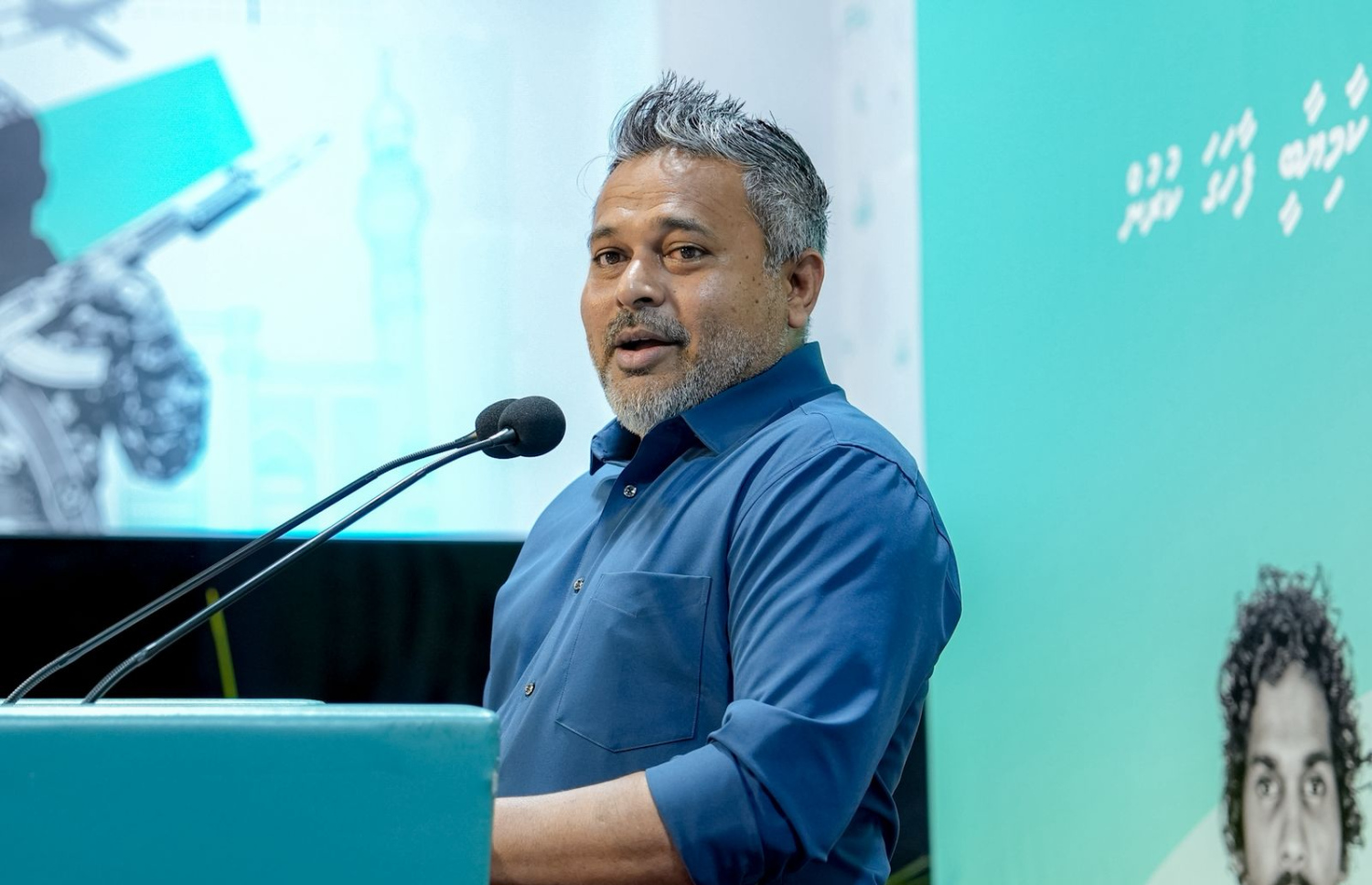 ޕީއެންސީން މިރޭ ބޭއްވި ބައްދަލުވުމުގައި މިނިސްޓަރު ޝިޔާމް ވާހަކަ ދައްކަވަނީ.---ފޮޓޯ: ޕީއެންސީ