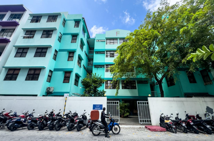 Dhanal gai maruvi kujjaage mauloomaathu haamakuree aanmunge pressure thakun majubooru vegen: Raees