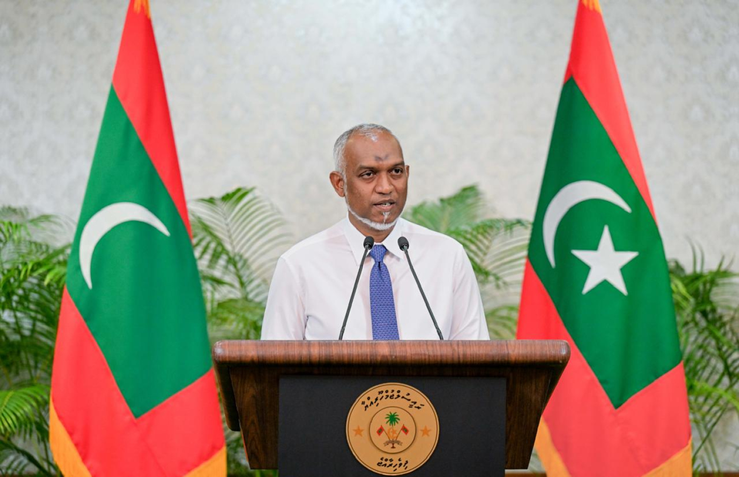 ރައީސް ޑރ. މުހައްމަދު މުއިއްޒު މިއަދު ނޫސްވެރިންނާ ވާހަކަ ދައްކަވަނީ .-- ފޮޓޯ: ރައީސް އޮފީސް