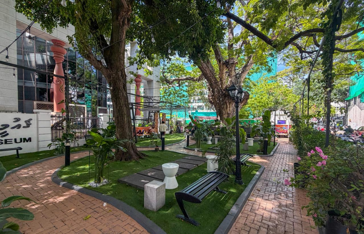 ހިތްތަން މައިޒާން ހުރި ތަން މަރާމާތަށް ފަހު އަލުން ހުޅުވާލައި.-- ފޮޓޯ: ފަޔާޒް މޫސާ / މިހާރު