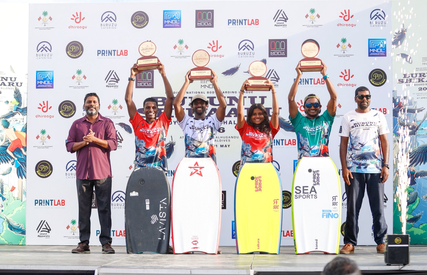 ބުރުނު ޝިކާރުގެ ހަތަރު ޑިވިޝަނުގެ ޗެމްޕިއަނުން.-- ފޮޓޯ: ސްޕޯޓްސް މިނިސްޓްރީ