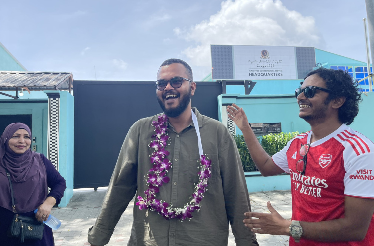 Noosveriyaa Leevaan jalun dhookollaifi