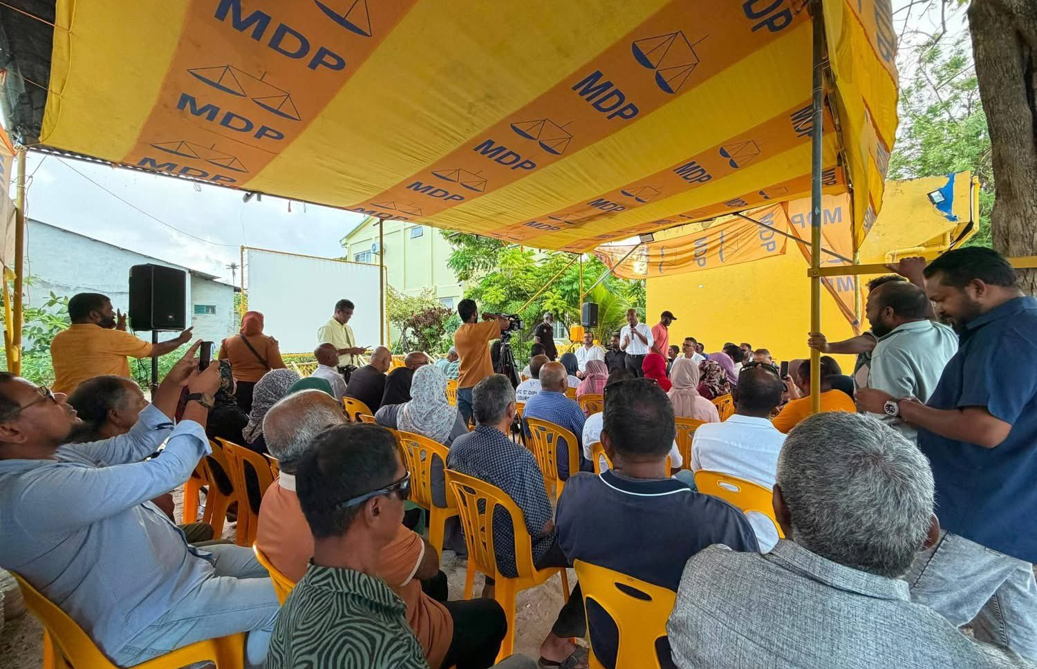 މަރަދޫ އެމްޑީޕީ މެމްބަރުންނާ މުހާތަބު ކުރައްވާ އިބޫ ވާހަކަ ދައްކަވަނީ--
