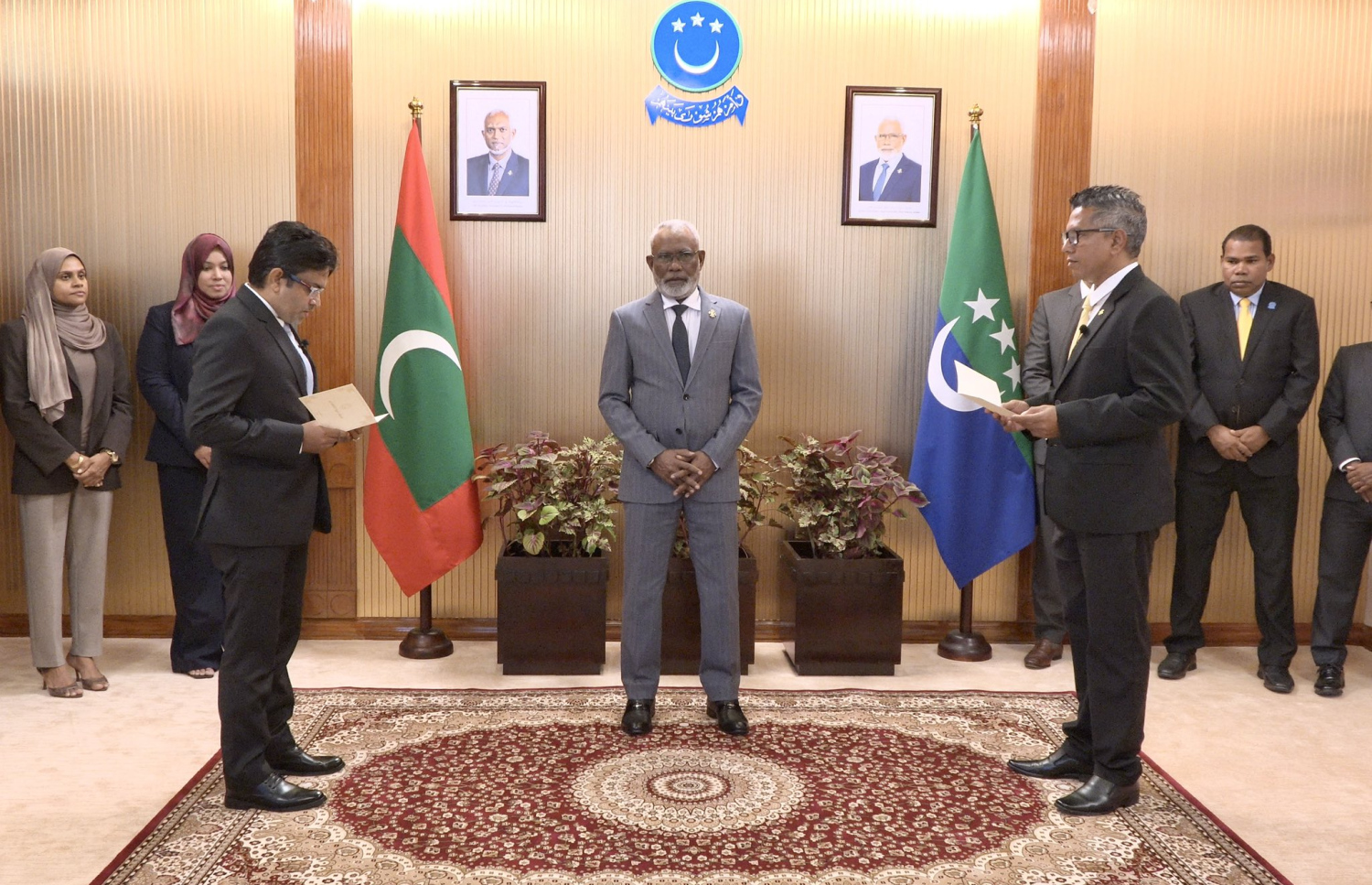 ސޯދިގު، ހިތަދޫ އުތުރު ދާއިރާގެ މެމްބަރުކަމުގެ ހުވާ ކުރައްވަނީ-- ފޮޓޯ: މަޖިލިސް