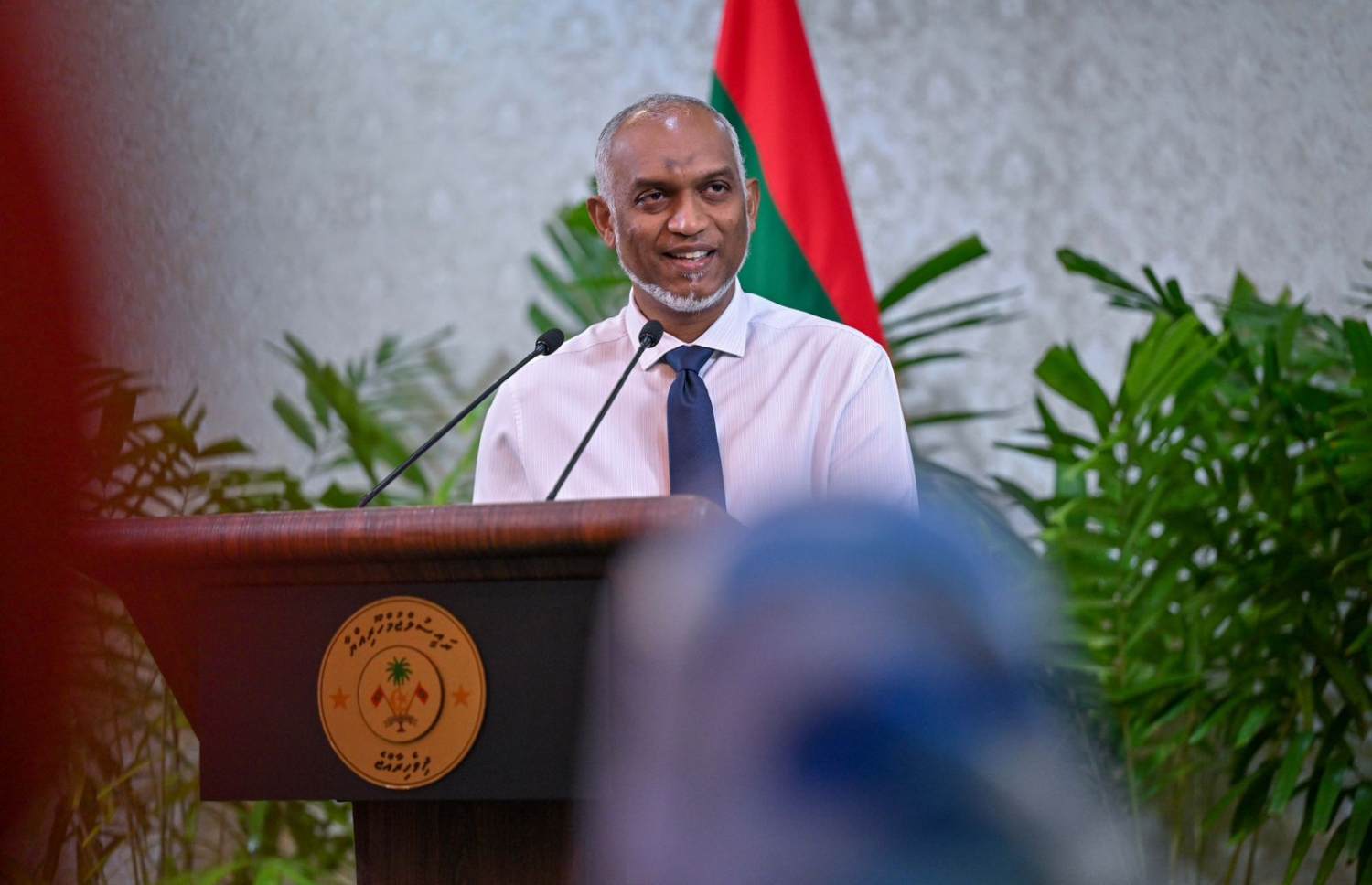 ރައީސް ޑރ. މުހައްމަދު މުއިއްޒު ނޫސްވެރިންނަށް މައުލޫމާތު ދެއްވަނީ-- ފޮޓޯ: ރައީސް އޮފީސް