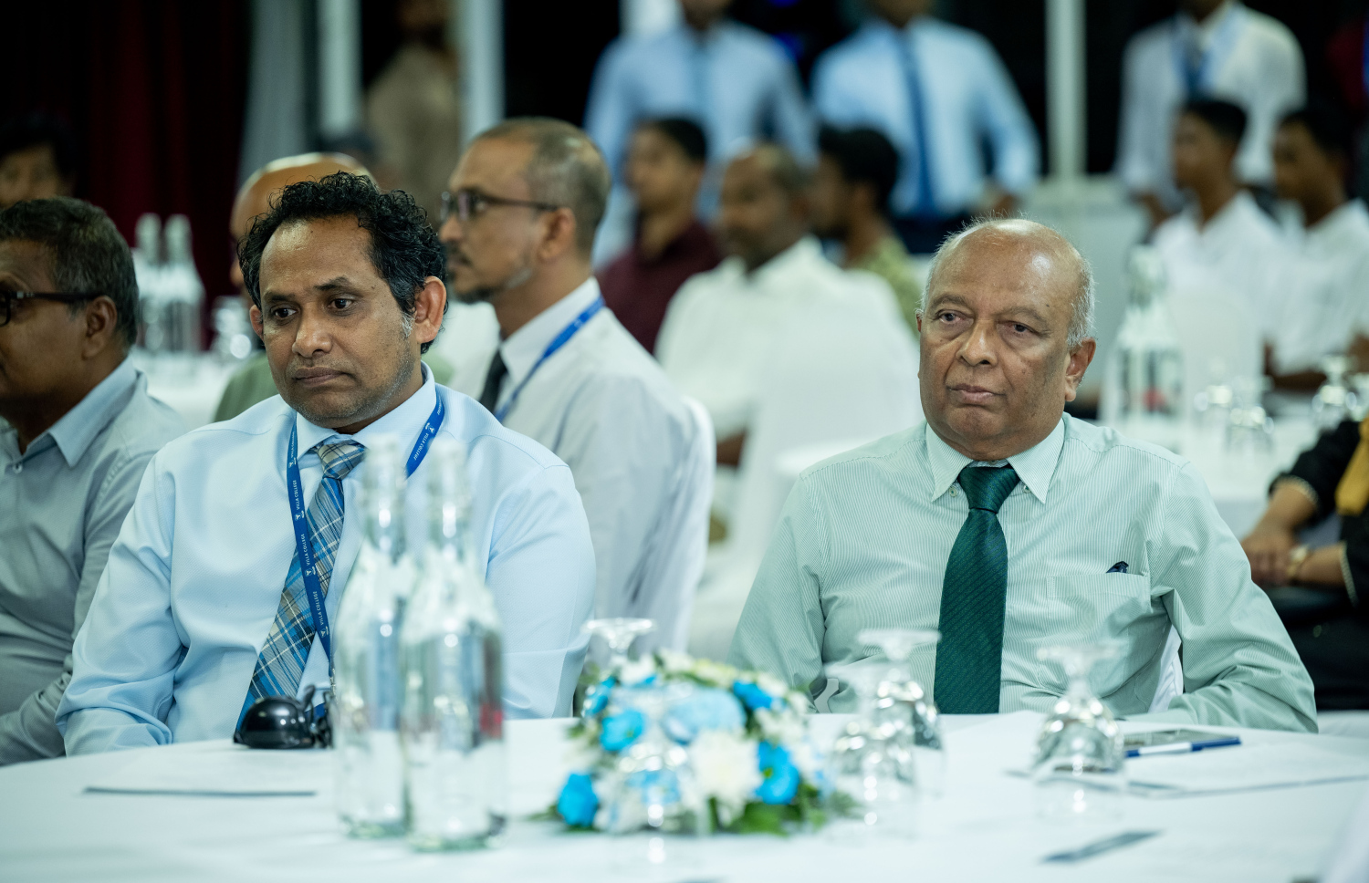 "ޑިސްކަވާ ހޮސްޕިޓަލިޓީ" ޕްރޮގްރާމް ފުރިހަމަކުރި މީހުންނަށް ސެޓްފިކެޓް ދިނުމަށް ބޭއްވި ރަސްމިއްޔާތުގައި ވިލާ ކޮލެޖްގެ އިސްވެރިން ބައިވެރިވަނީ --- މިހާރު ފޮޓޯ/ނިޝާން އަލީ