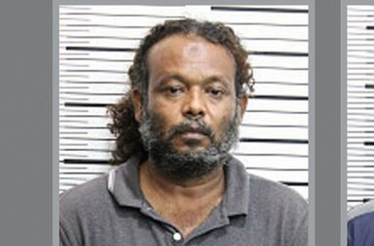 আসামী পলাতক, মাদক মামলার বিচার আটকে আছে
