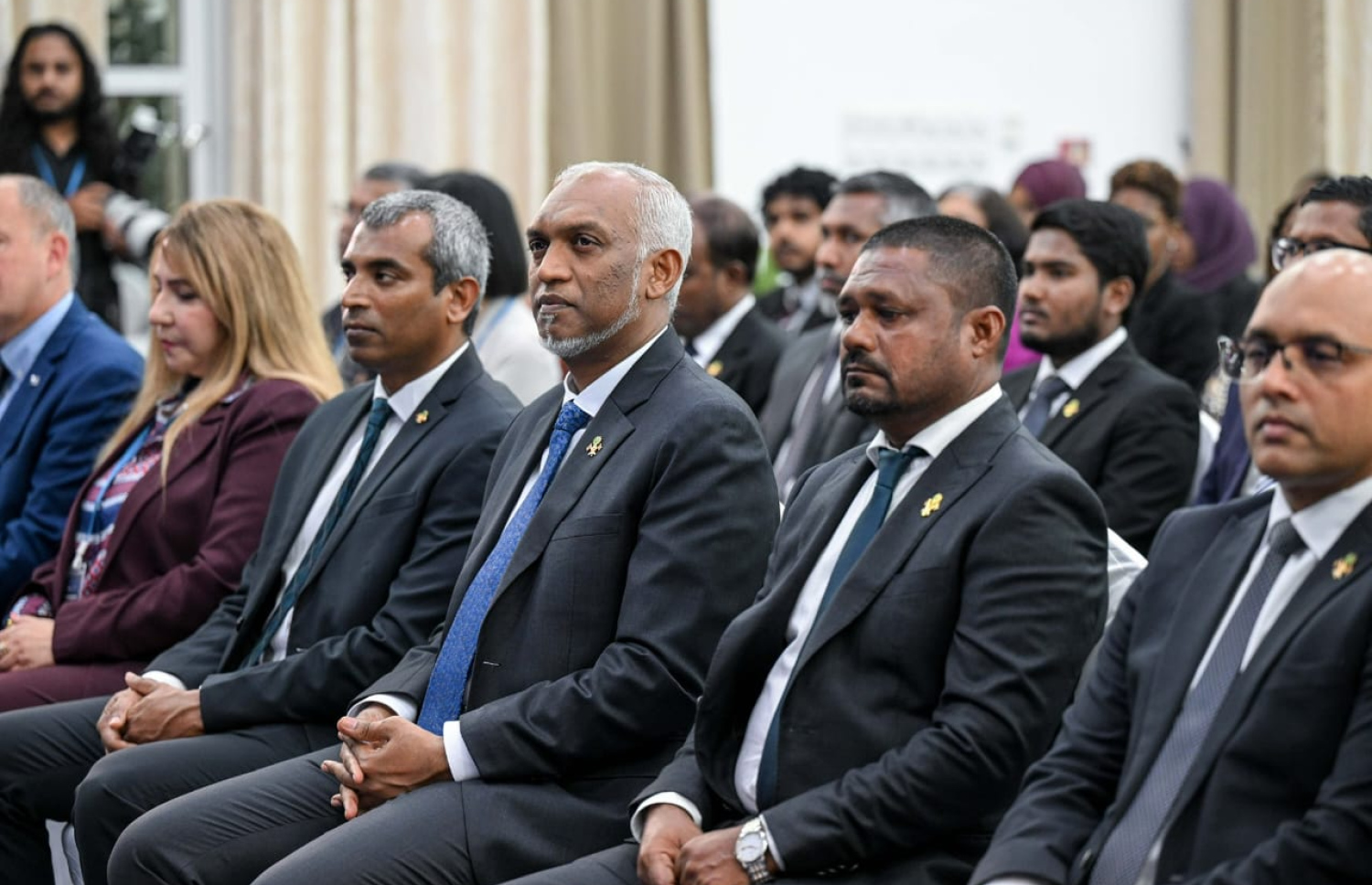 ސިޑްސްގެ އޮޑިޓަރުންގެ މަހާސިންތާ ނިންމުމުގެ ރަސްމިއްޔާތުގައި ރައީސް ޑރ.މުހައްމަދު މުއިއްޒު ބައިވެރިވެވަޑައިގަންނަވަނީ. ފޮޓޯ: ރައީސް އޮފީސް