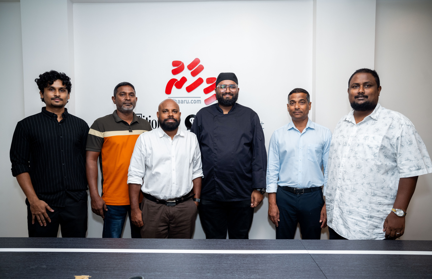"މިހާރު" ވޯލްޑް ކަޕް ސްކޯ ޕްރެޑިކްޓާ މުބާރާތް ކާމިޔާބުކުރި ފަރާތަކަށް އިނާމު ދިނުމަށް ބޭއްވި ރަސްމިއްޔާތު.-- -- ފޮޓޯ: ނިޝާން އަލީ/ މިހާރު