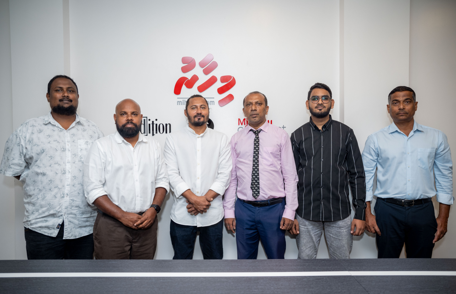 "މިހާރު" ވޯލްޑް ކަޕް ސްކޯ ޕްރެޑިކްޓާ މުބާރާތް ކާމިޔާބުކުރި ފަރާތަކަށް އިނާމު ދިނުމަށް ބޭއްވި ރަސްމިއްޔާތު.-- -- ފޮޓޯ: ނިޝާން އަލީ/ މިހާރު