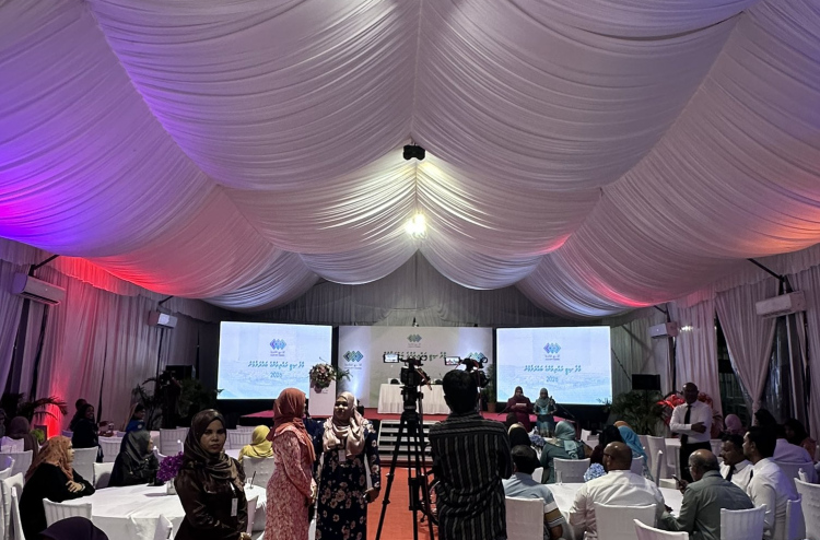 Rayyithun g bahdhaluvun baavvan Male' city Council in million akah vure gina rufiyyaa kharadhu koffi
