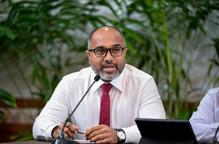 Huddha nunagaa faisaa maaru kuraa 7 thanakun 9 mas therey 77 million dollar maaru koffi