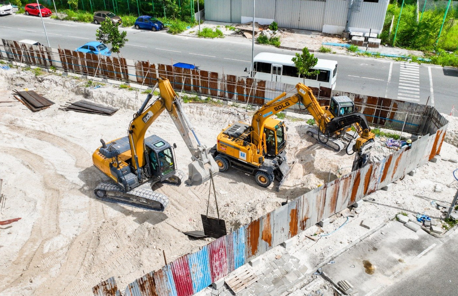 ހުޅުމާލޭގެ ވަގްފު އިމާރާތުގެ އަމަލީ މަސައްކަތް ފެށުން: އެ މަސައްކަތް ހަވާލުކުރީ ދެ އަހަރު ދުވަހުގެ ތެރޭގައި ނިންމާ ގޮތަށް.-- ފޮޓޯ: އިސްލާމިކް މިނިސްޓްރީ