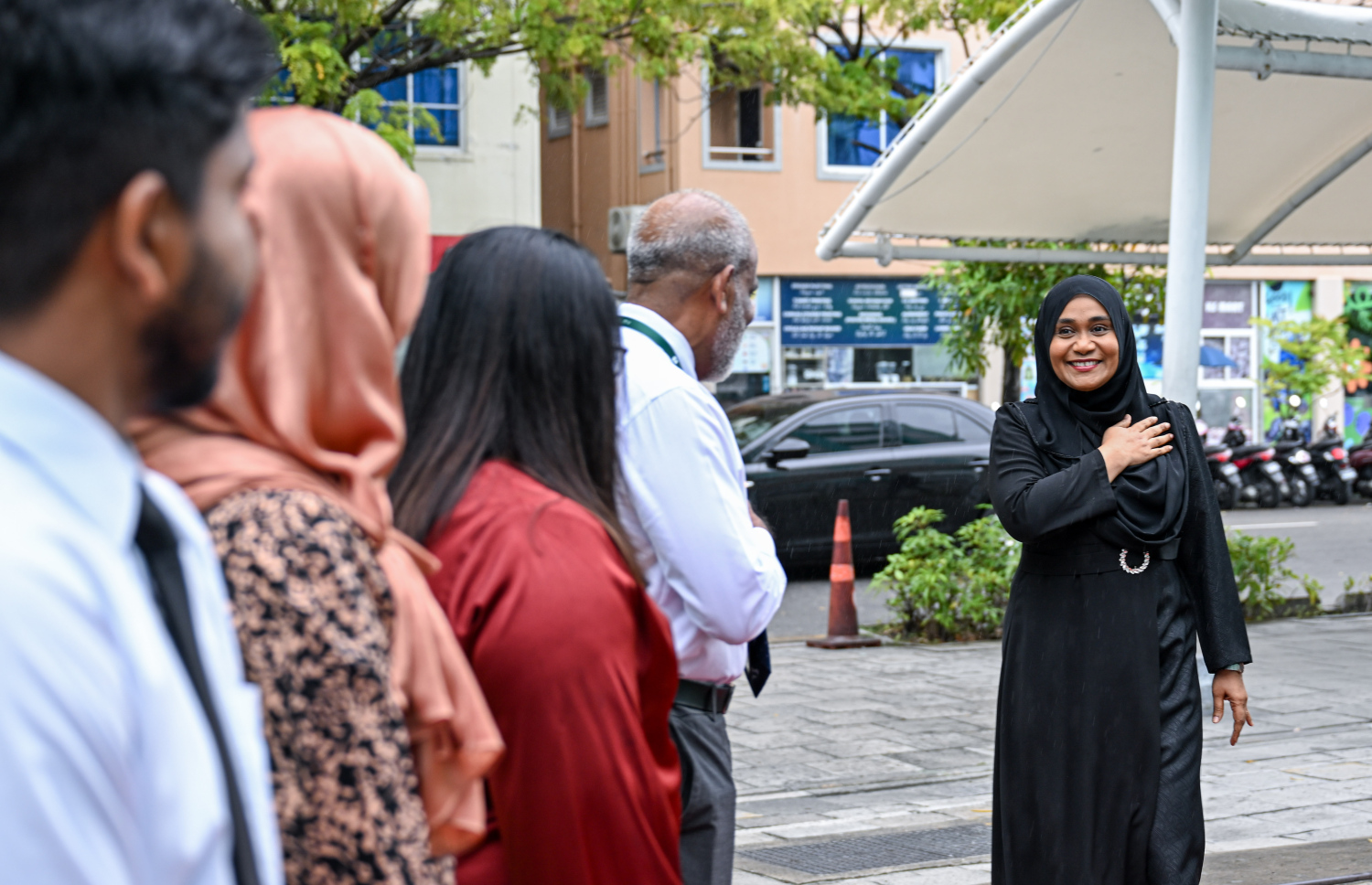 "ވިލުންތެރި ކަނބަލުން" ޕްރޮގްރާމް ނިންމުގެ ރަސްމިއްޔާތަށް ފަސްޓް ލޭޑީ ސާޖިދާ މުހައްމަދު ވަޑައިގަންނަވަނީ.--- ފޮޓޯ: ރައީސް އޮފީސް
