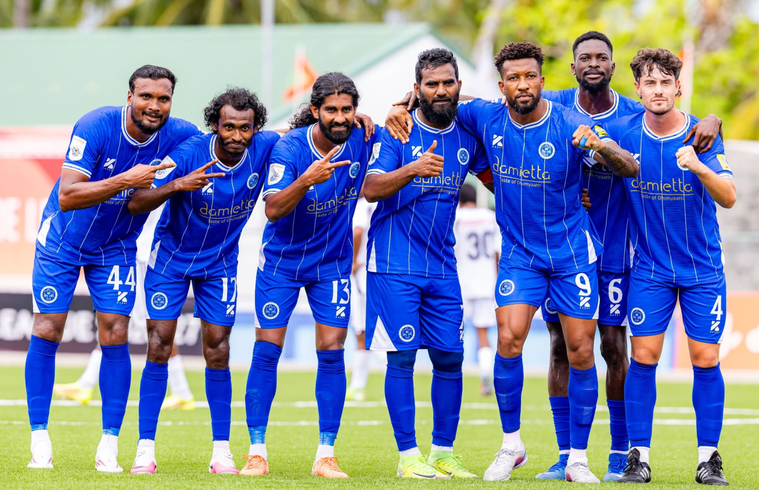 ނިއު ރޭޑިއަންޓްގެ ކުޅުންތެރިން މެޗުގައި އުފާފާޅު ކުރަނީ: އެ ޓީމުން ގައްދޫގެ މައްޗަށް ކާމިޔާބު ހޯދީ 2-0 ން --- ފޮޓޯ: އެފްއޭއެމް