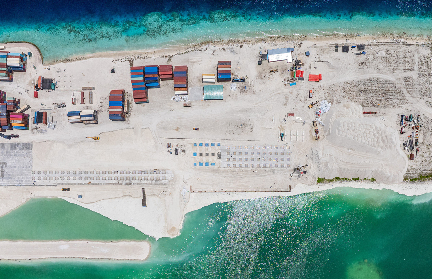 ތިލަފުށި ޕޯޓުގެ މަސައްކަތް ކުރިއަށް ދަނީ.