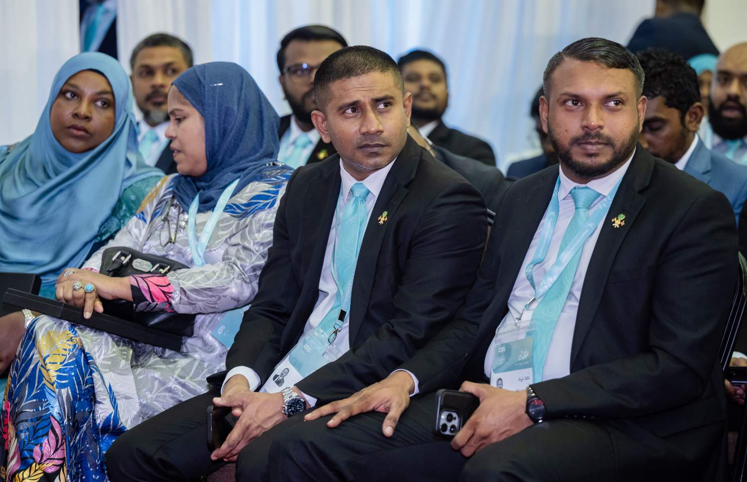 ޕީއެންސީގެ ކޮންގްރެސް ފެށުމުގެ ރަސްމިއްޔާތުގައި ކުރީގެ ޔޫތު މިނިސްޓަރު މަހުލޫފް. އެކި ރަށްރަށުން 1،300 އަށްވުރެ ގިނަ މަންދޫބުން ބައިވެރިވޭ -- ފޮޓޯ: ފަޔާޒު މޫސާ | މިހާރު