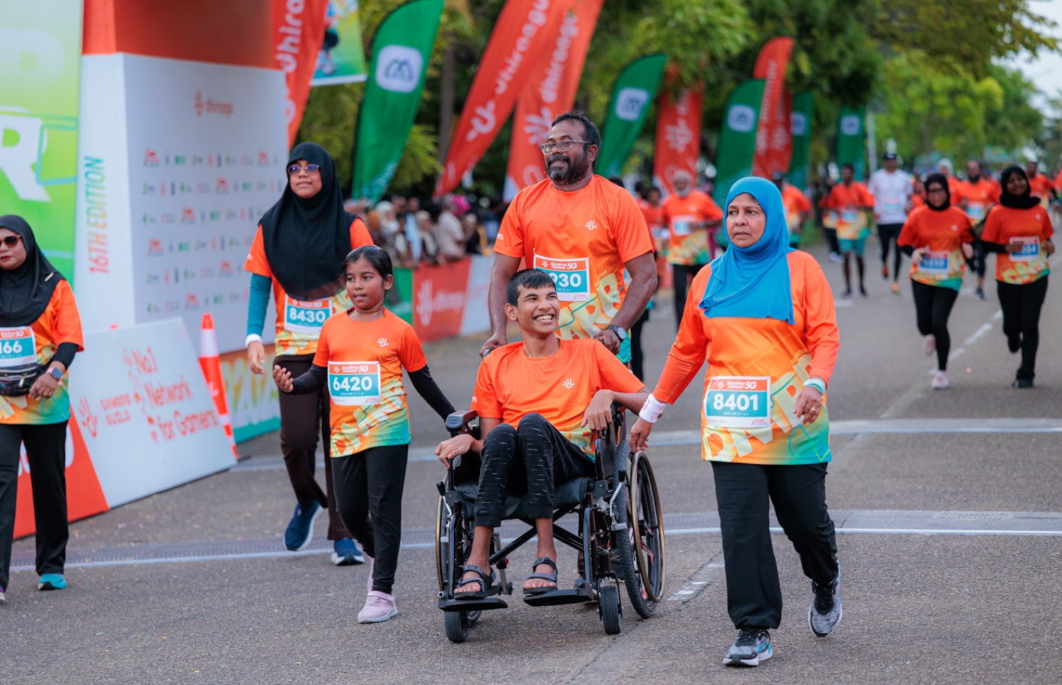 ދިރާހު މޯލްޑިވްސް ރޯޑް ރޭހުގެ ބައިވެރިން. -- ފޮޓޯ: ނިޝާން އަލީ | މިހާރު