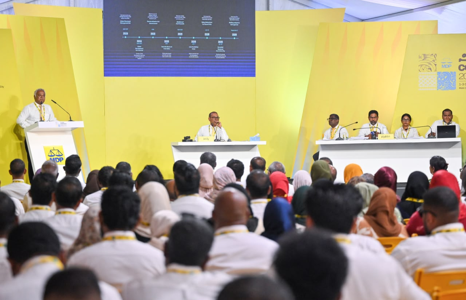 އެމްޑީޕީގެ ކޮންގްރެސްގެ ތެރެއިން - ފޮޓޯ: ފަޔާޒު މޫސާ | މިހާރު